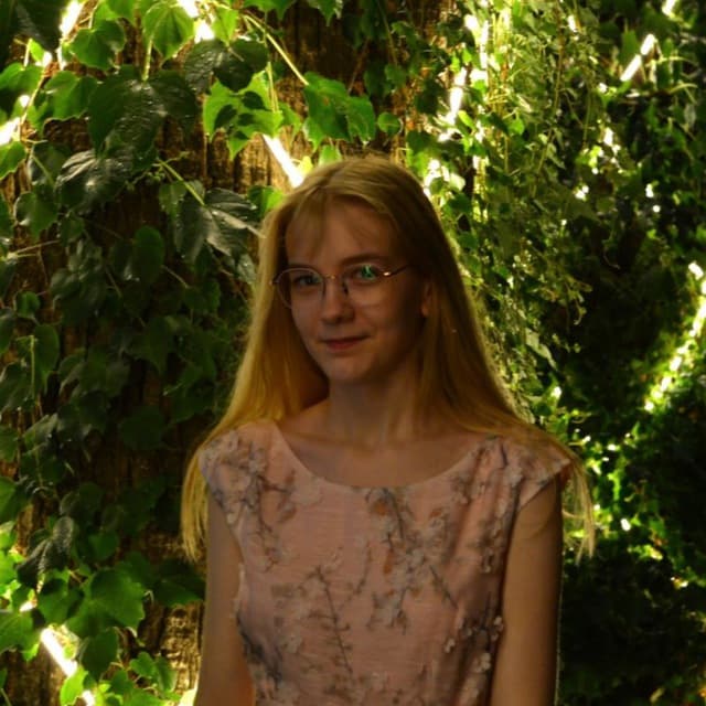 Алиса Мажарова