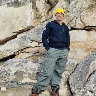 Николай Кузнецов