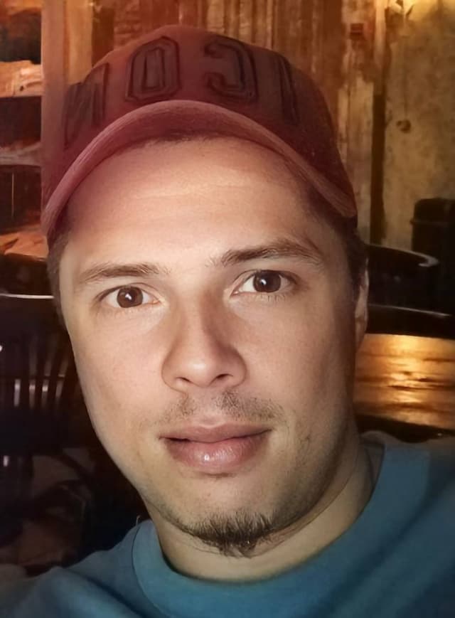 Максим Еремин