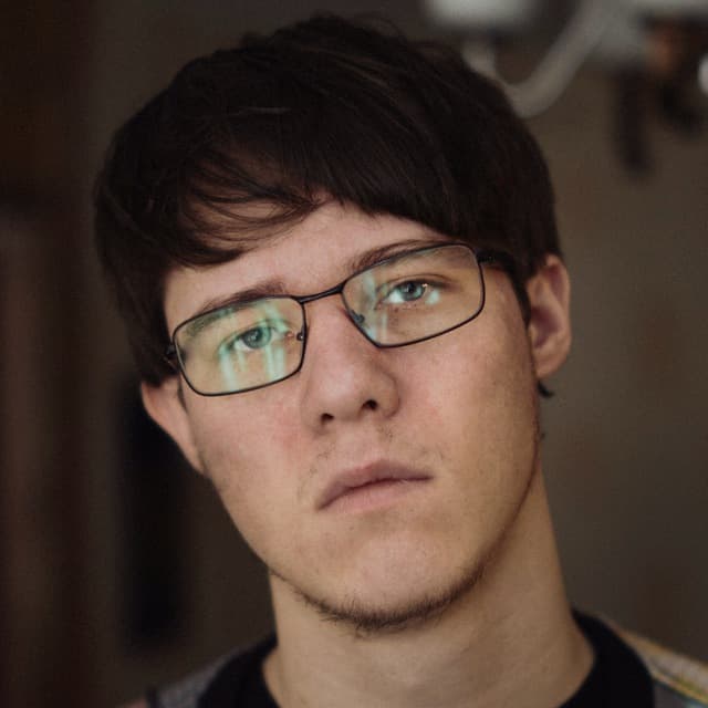 Александр Родионов